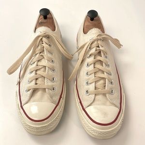 Converse Chuck Taylor 70s White: Size 9.
